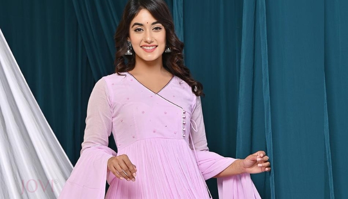 JOVI Fashion - This Holi, choose Anarkali 