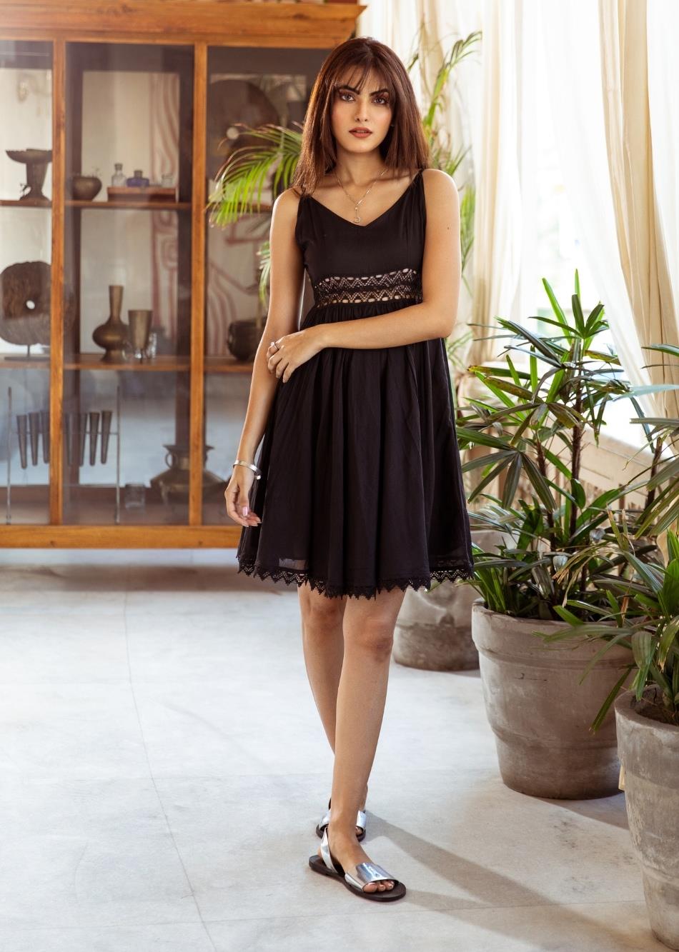 Strappy Waist Lace Detail Dress - Black By Jovi Fashion
