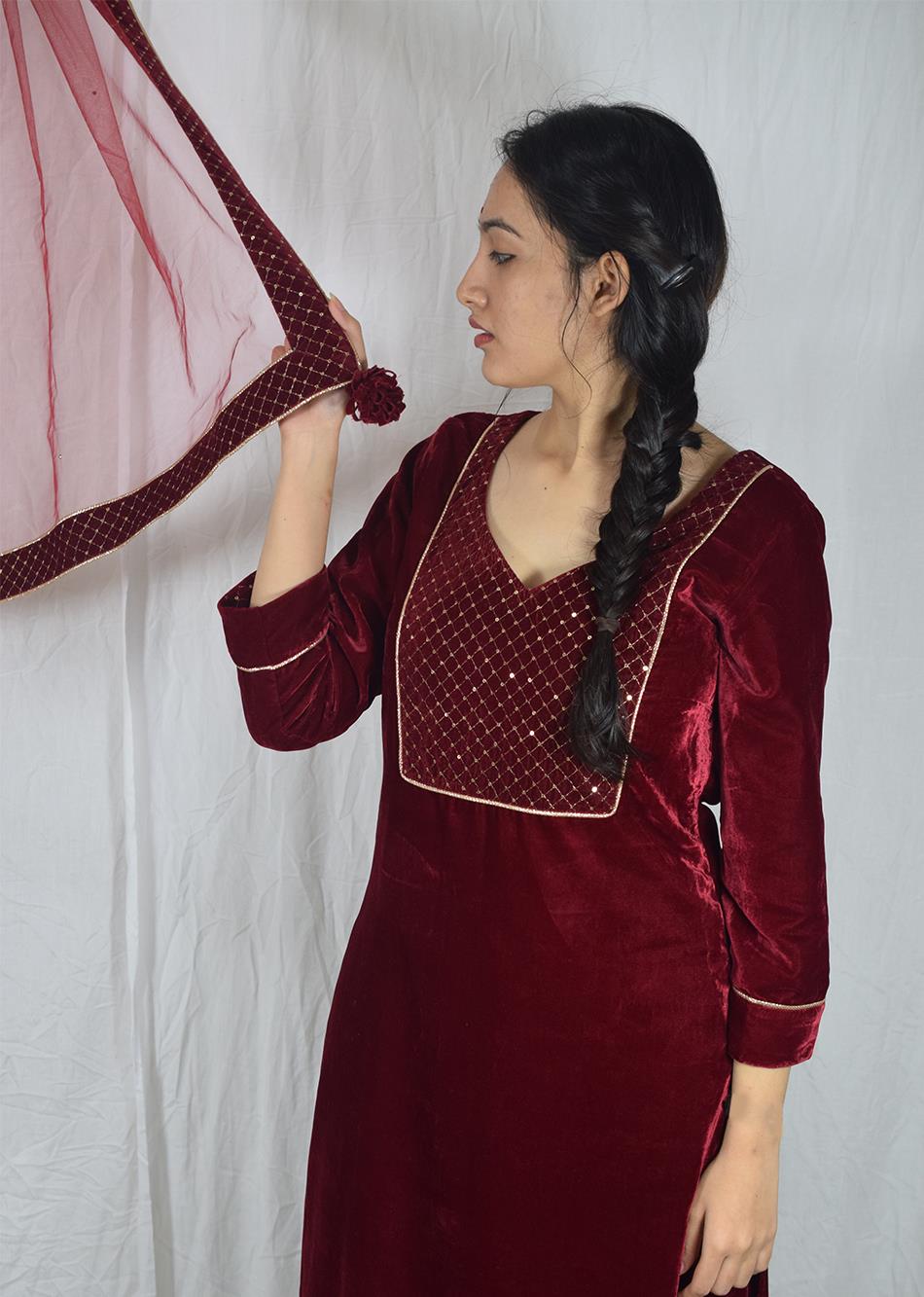 Surkh Laal Long Kurta Suit Set (Set Of 3)