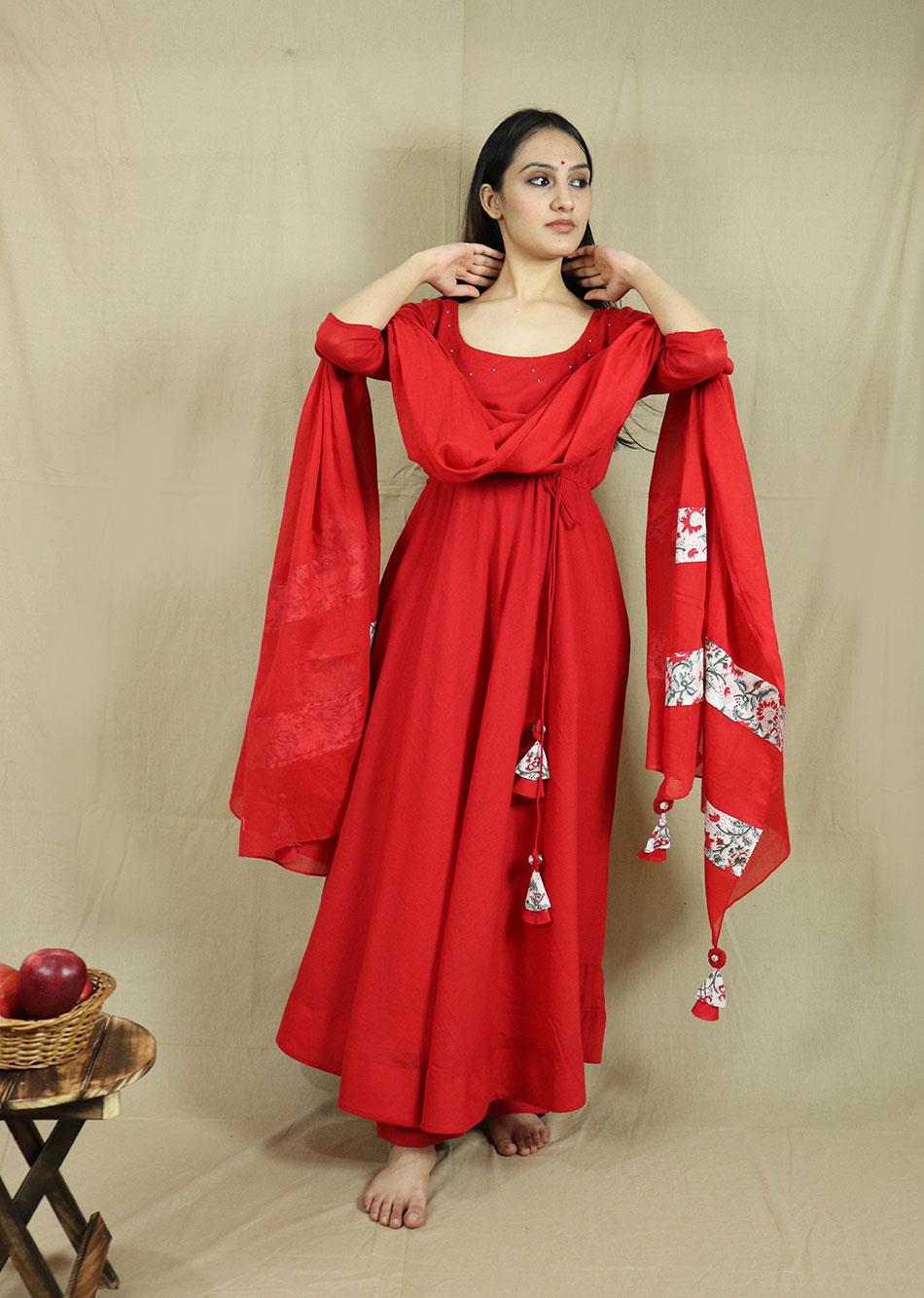 Red Anarkali Kurta (Set of 3) By Jovi Fashion