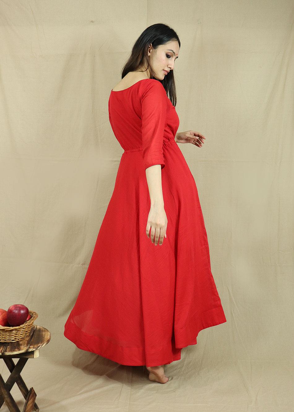 Red Anarkali Kurta (Set of 3) By Jovi Fashion