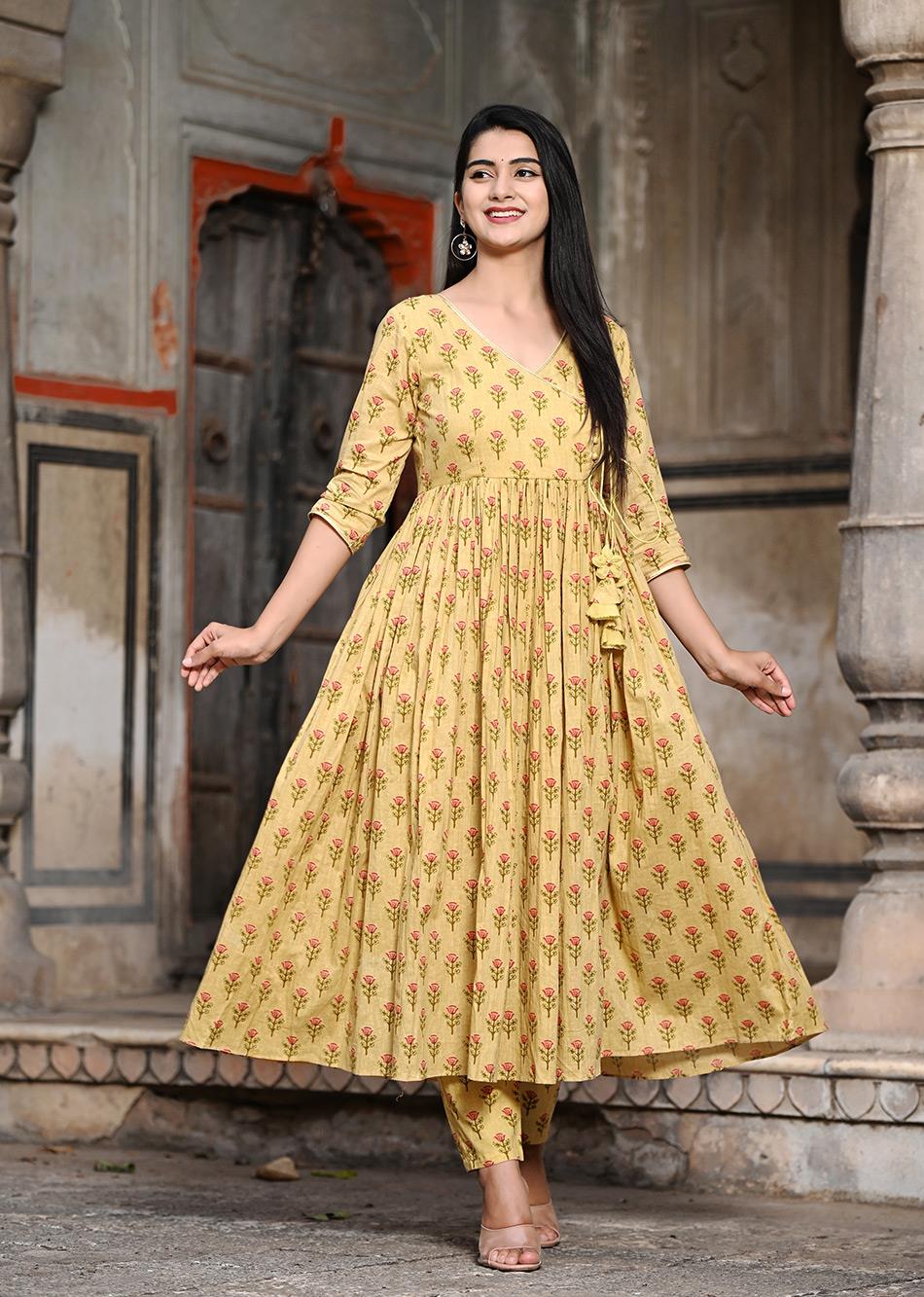 Buy Gulabo Jaipur Green Bandhani Print Kurta Set Online  Aza Fashions